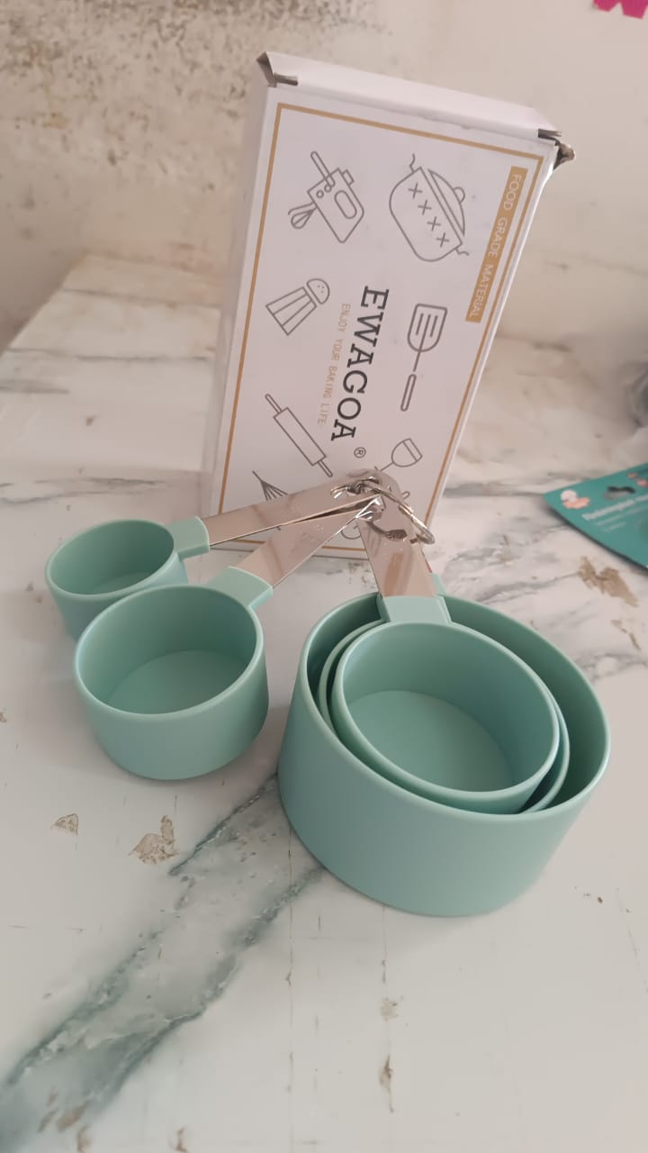 Stainless Steel and Plastics Measuring Cups (5 Pcs Set) Stainless Steel and Plastics Measuring Cups (5 Pcs Set)