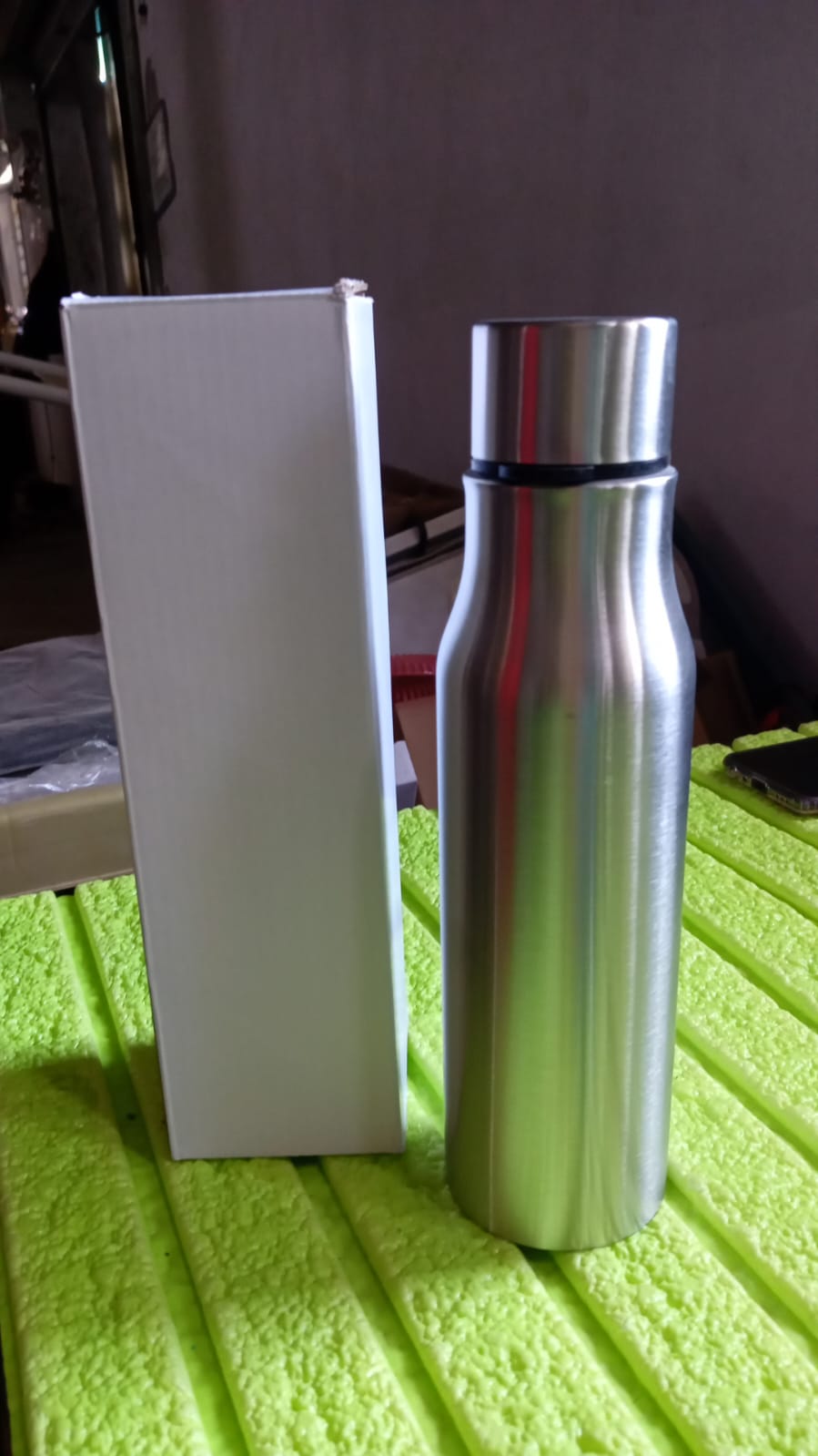12931 Stainless Steel Water Bottle | Leak Proof | Office Bottle | Gym Bottle | Home | Kitchen | Hiking | Trekking Bottle | Travel Bottle