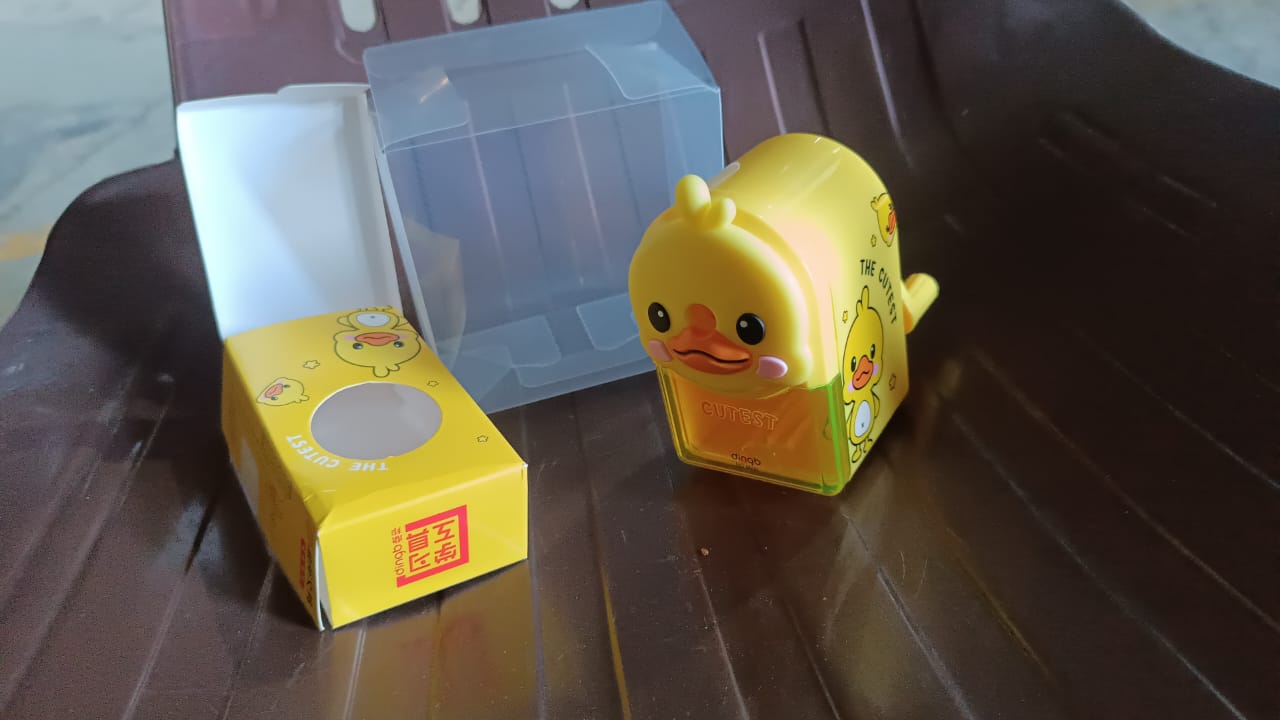 Plastic Cutest Duck Pencil Sharpener (1 Pc)