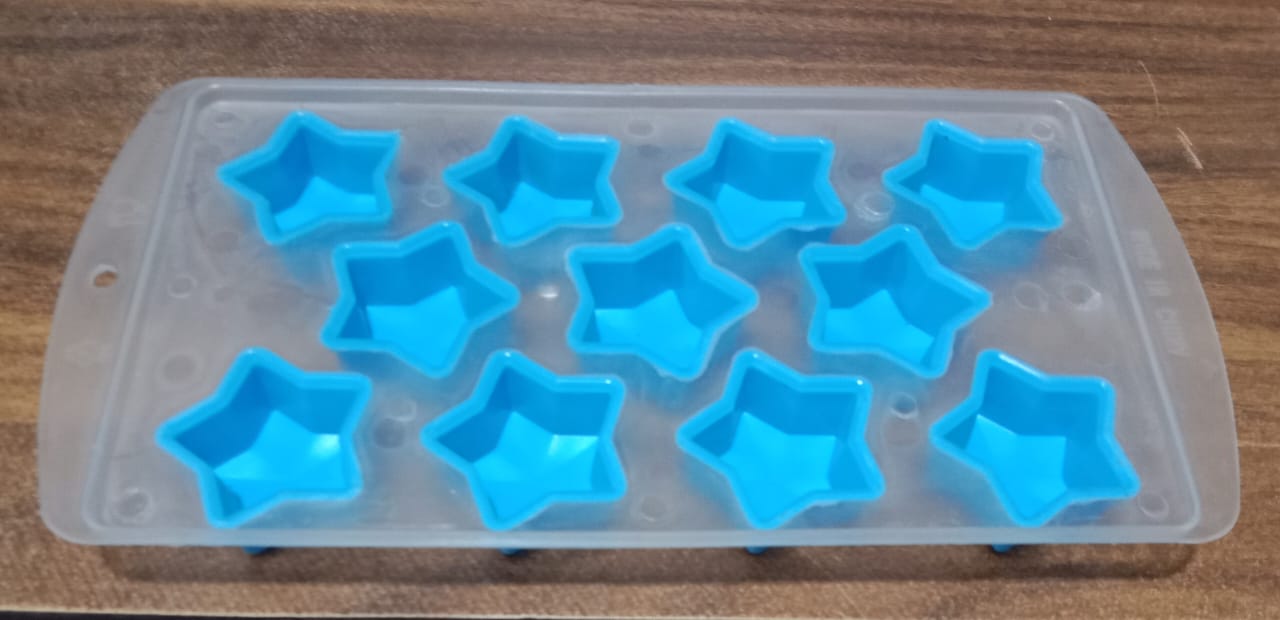 Silicone Mold Ice Cube Tray Creative Sweet Multi Type Ice Tray Buckets, Ice Cube Trays Multi Fruit Shape Ice Tray (1 Pc)