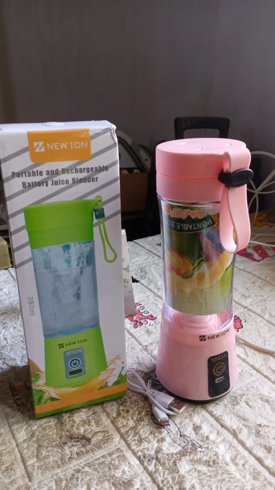 0138 Multi-Purpose Portable USB Electric Juicer 6-Blades, Protein Shaker, Blender Mixer Cup (380 ML)