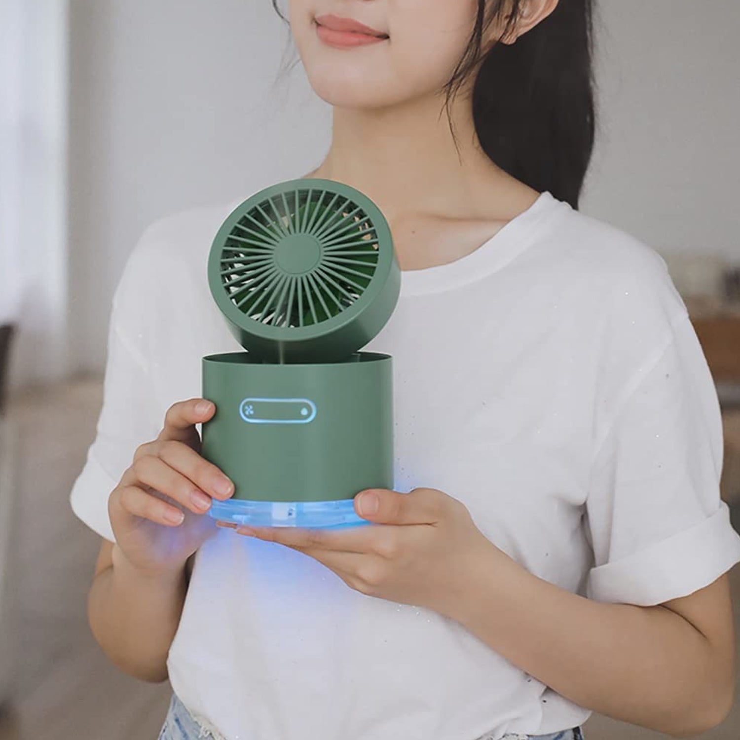 7615 Mini Desktop Cooling Fan, Automatic Shaking Head Rotating Spray humidifier Fan Water Cooling Small Fan Desktop Mini air Conditioning Fan with Small Water Tank DeoDap