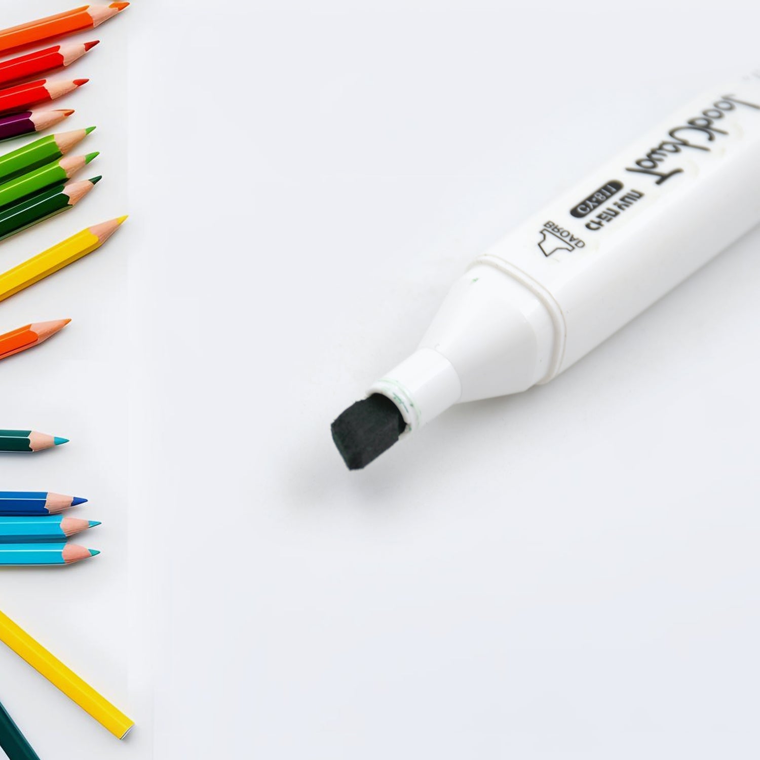 7789 Dual Tip Marker, Pens Double Ended Perfect for Drawing,Shading,Sketching,Designing,Outlining,Illustrating And Drawing For Kids & Adult, Card Making Classroom Use (1 Pc)