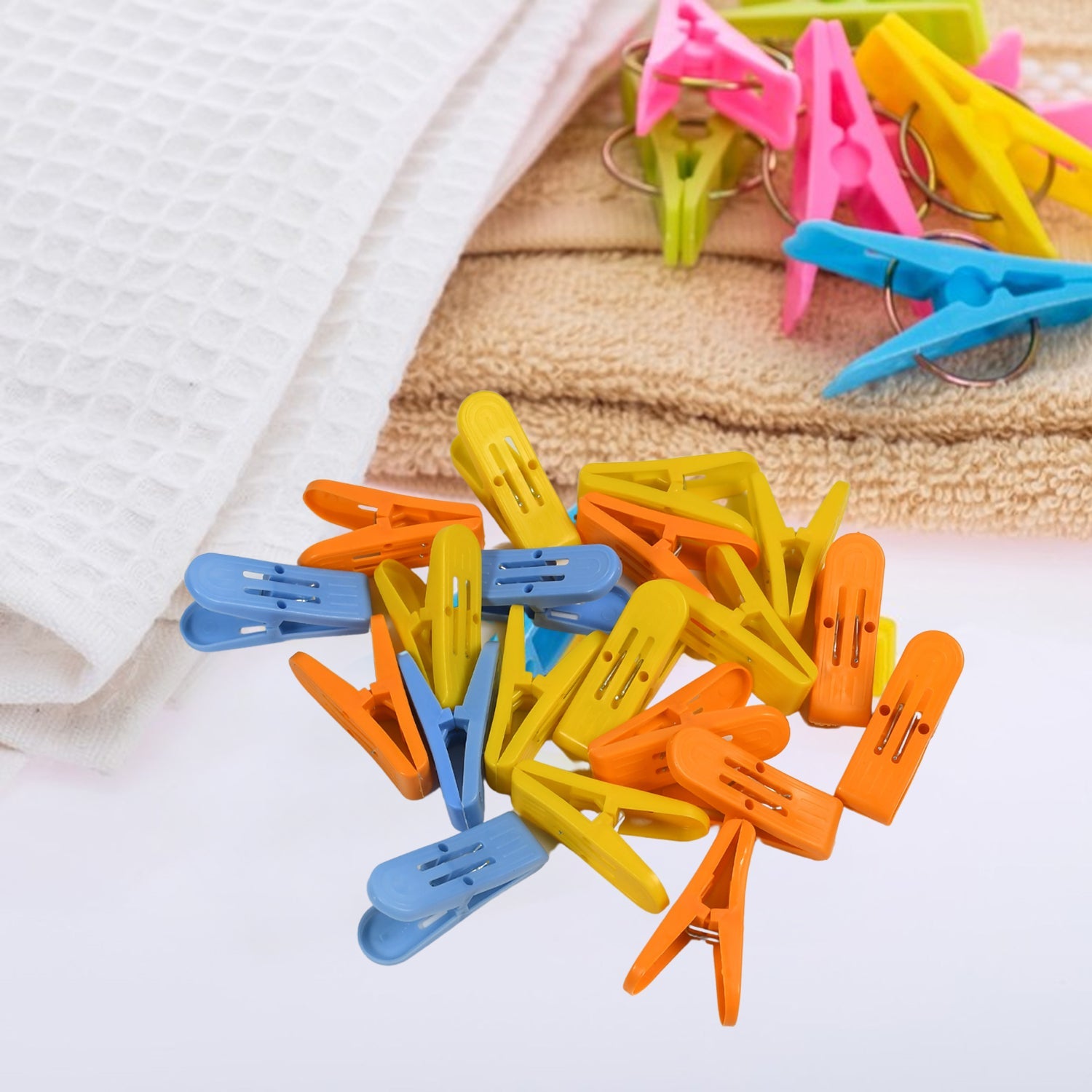 1377 Heavy Duty Anti Rust Cloth Clip Quilt Drying Pins Multipurpose Clothes Pins For Indoor and Outdoor Use Strong and Durable Plastic Clips for Clothes Drying, Hanging And Organizing DeoDap