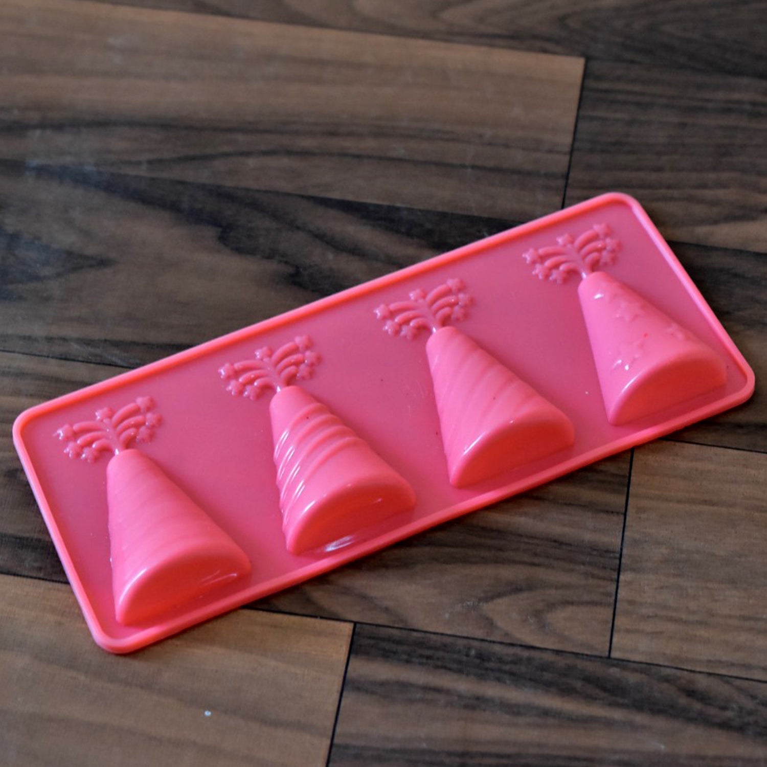4885 4cav Fountain Flexible Silicone Mold Candy Chocolate Cake Jelly Mould DeoDap