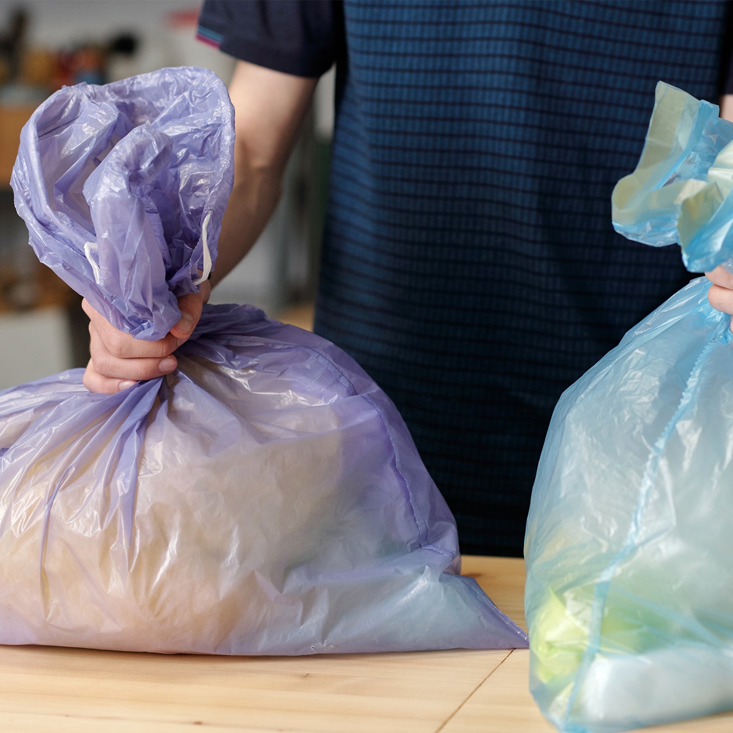 9245 4Roll Garbage Bags/Dustbin Bags/Trash Bags 45x50cm DeoDap