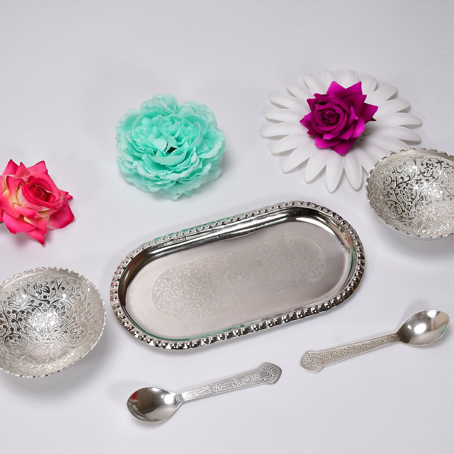 2947A Silver Plated 2 Bowl 2 Spoon Tray Set Brass with Red Velvet Gift Box Serving Dry Fruits Desserts Gift DeoDap