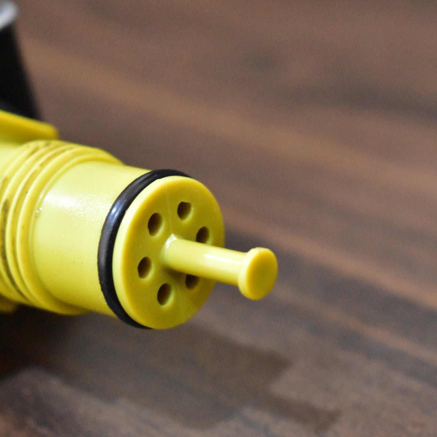 1693A Durable Gold Color Trigger Hose Nozzle Water Lever Spray DeoDap