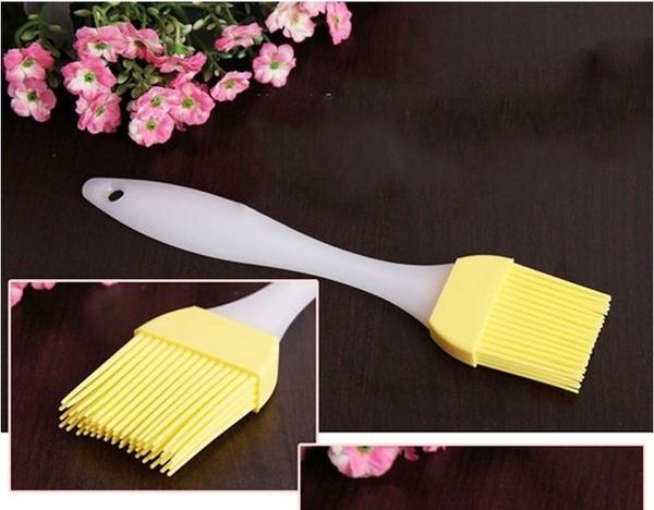 2153 Silicone Spatula and Pastry Brush Special Brush for Kitchen Use - SkyShopy