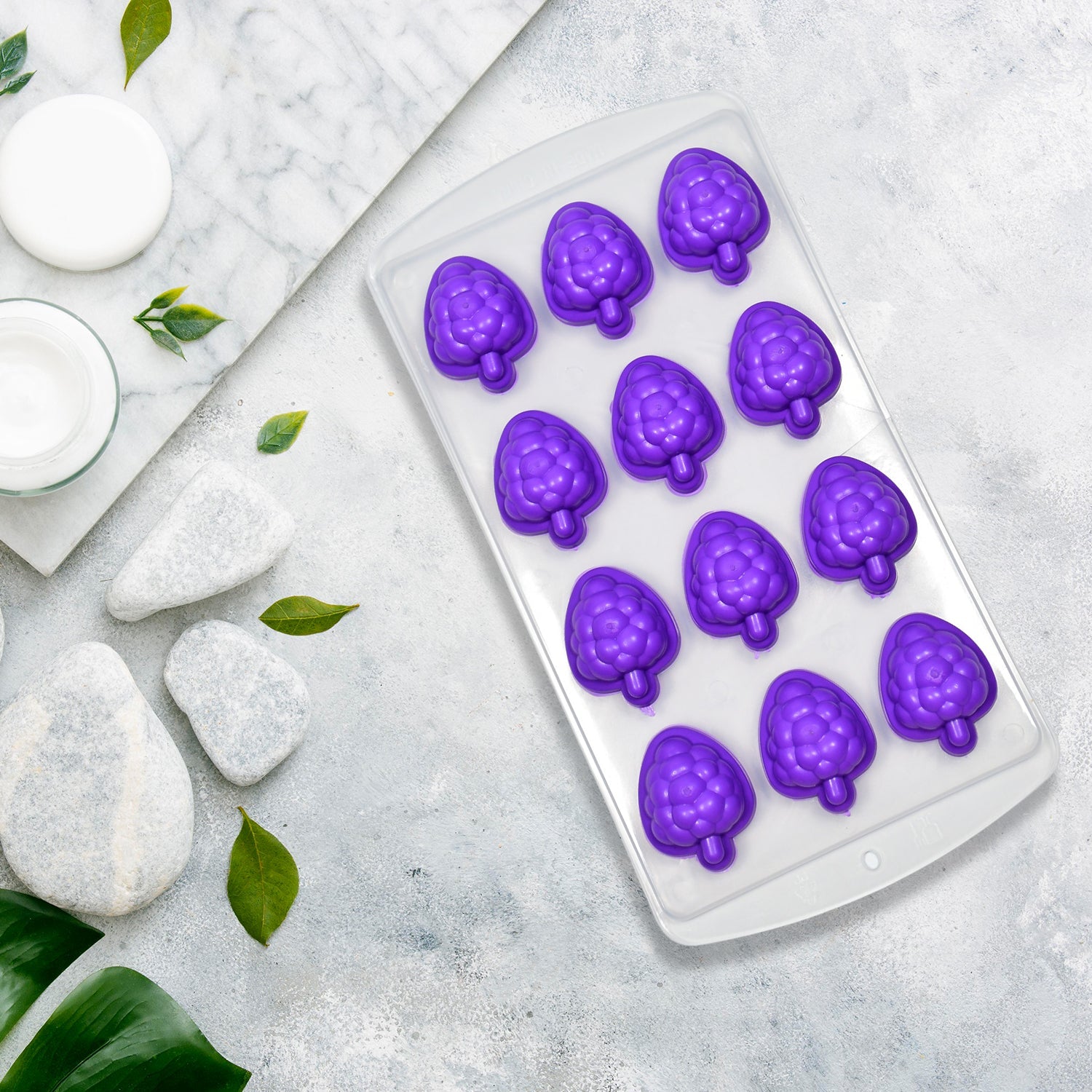 4869 Mix design Ice Trays with Lid for Freezer with Easy to Release Flexible Silicone shape ice cavity. DeoDap