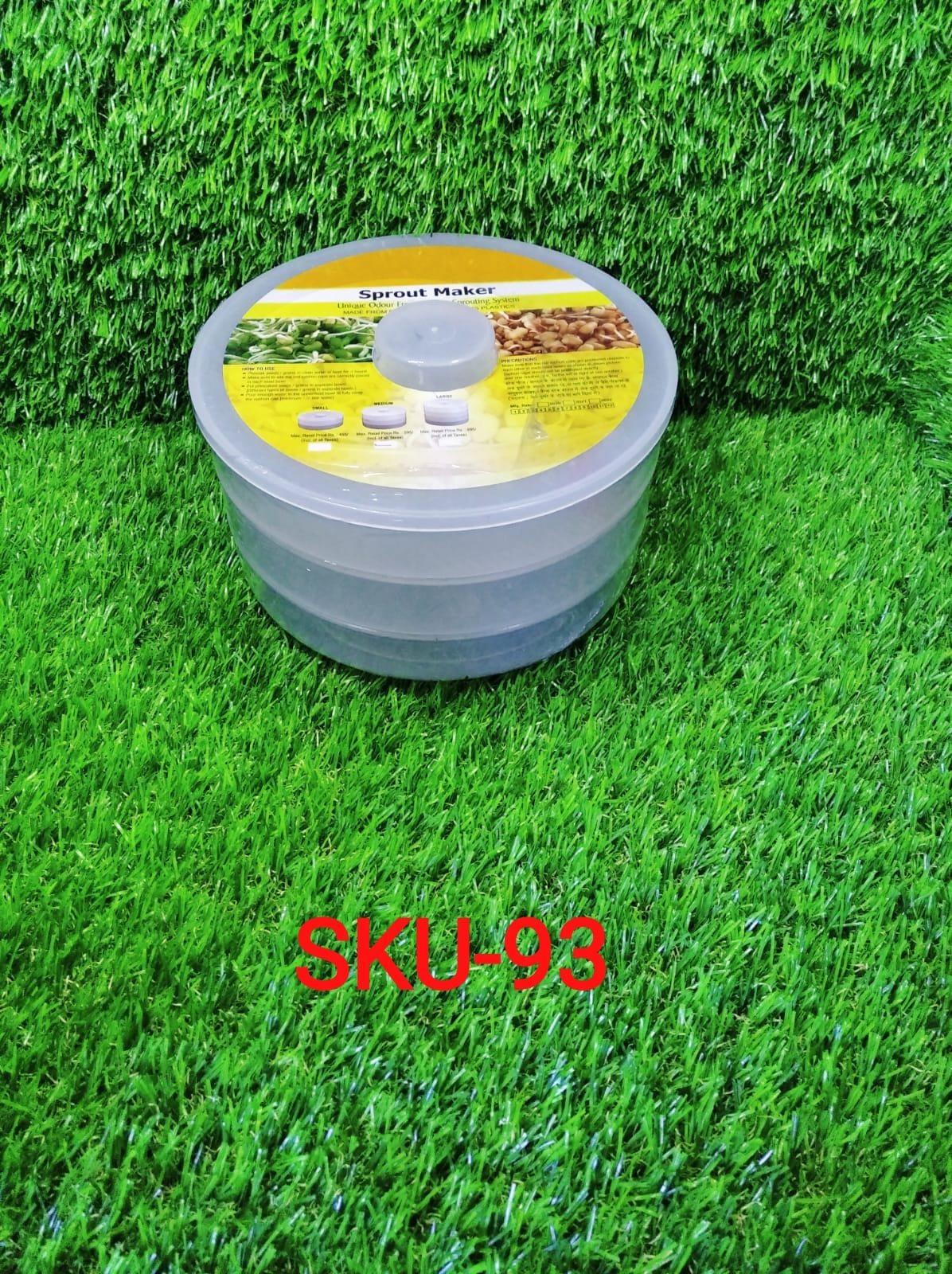 0093 Plastic 3 Compartment Sprout Maker, White Your Brand