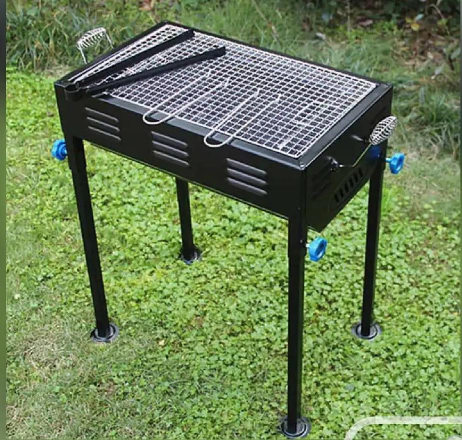 2105 Terrace Garden Picnic Barbecue with Skewers & Wooden Handle - SkyShopy