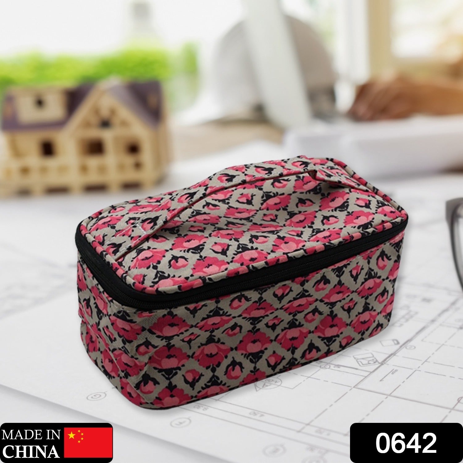 0642 Decor Travel Makeup Bag with Small pouch Portable Organizer Makeup Cosmetic Train Case Large Capacity for Cosmetics Makeup Brushes and Toiletry